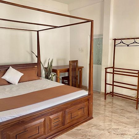Sasmika Villa Surf And Yoga Hostel ウェリガマ エクステリア 写真